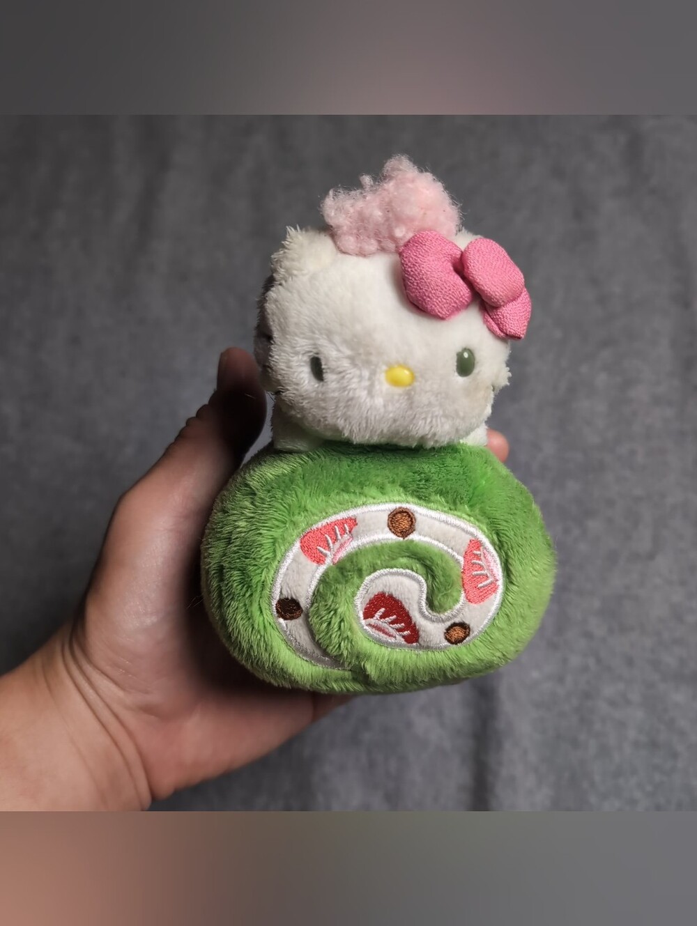 Sanrio Hello Kitty Green Pink Matcha Strawberry roll Cake Plush Keychain EUC